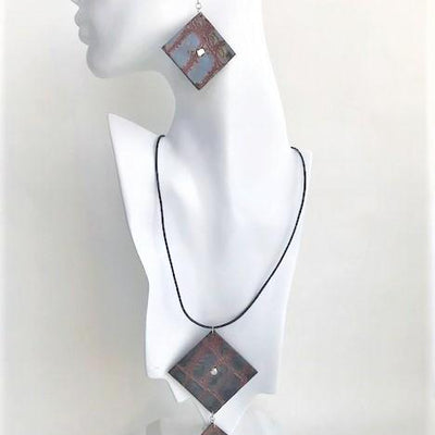 Viva necklace and earrings-handmade leather bags-handcrafted leather-unique design bag-luxury leather bag-stylish bag-OKOhandbags